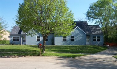 3716 Indianola Ave. 1-3 Beds Apartment for Rent - Photo Gallery 1