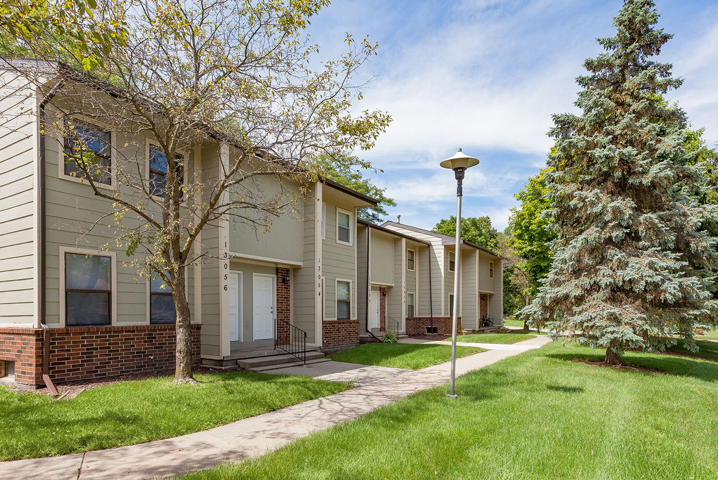 Apartments in Dewitt, MI Avalon Place