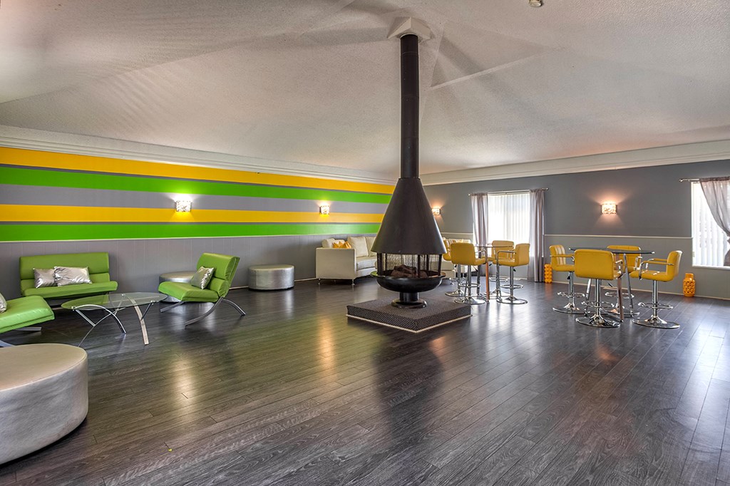Modern Yet Classic Design at French Quarter - Southfield, MI, Michigan