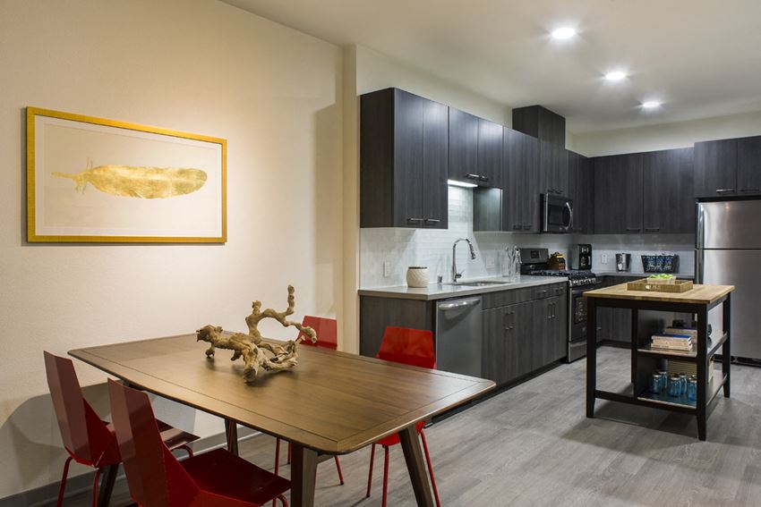 120 W Wilson Avenue Studio-3 Beds Apartment, Townhouse for Rent - Photo Gallery