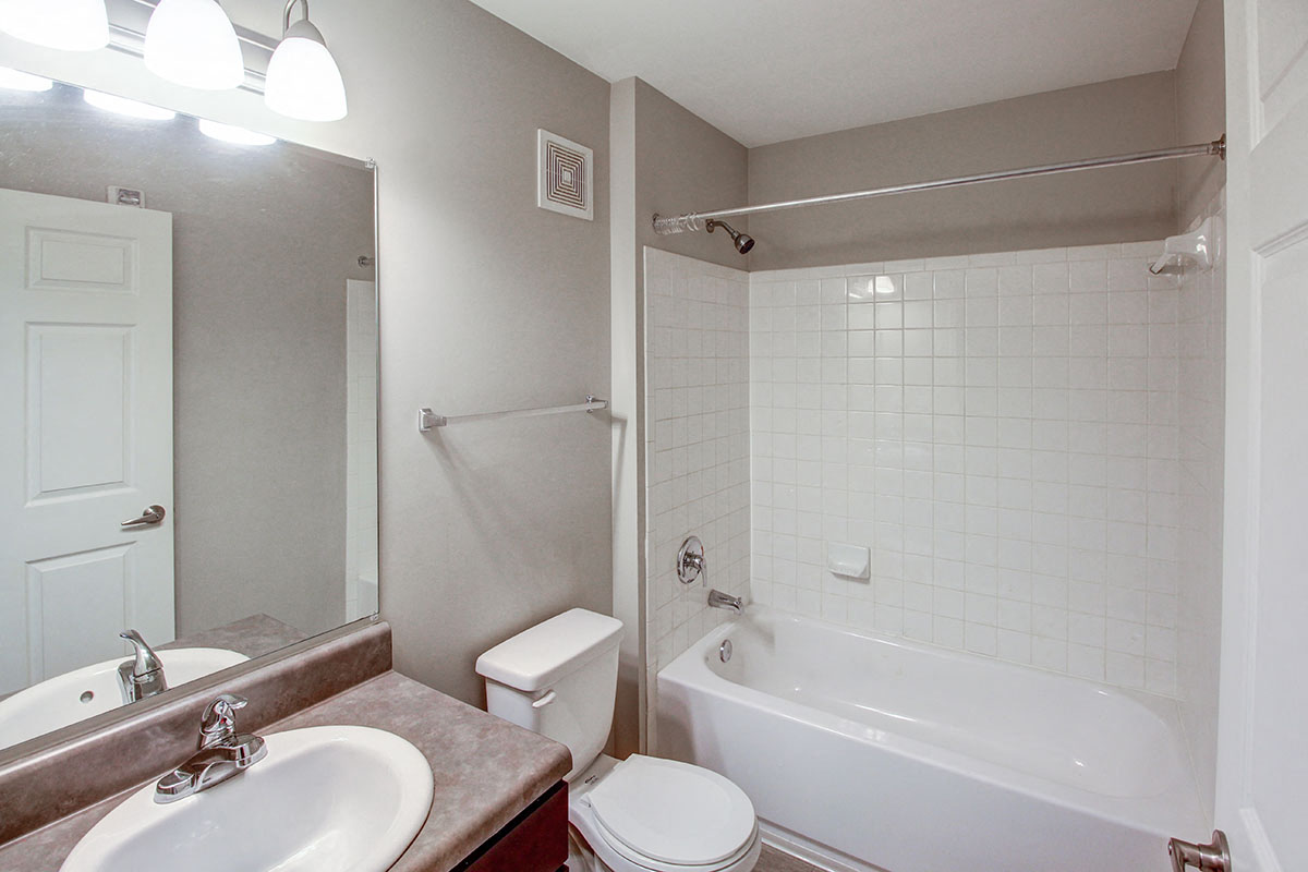 Floor plan 2 bathroom