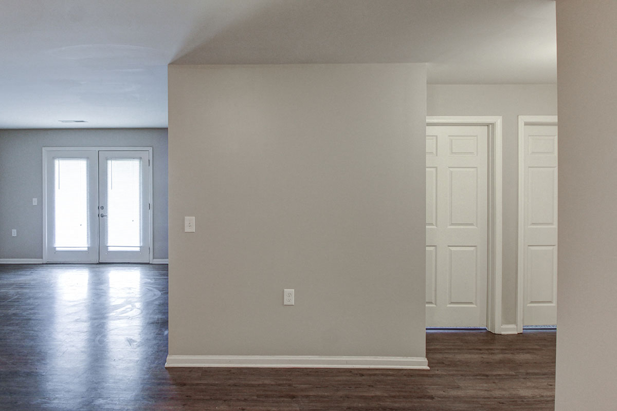 Floor plan 2 hallway