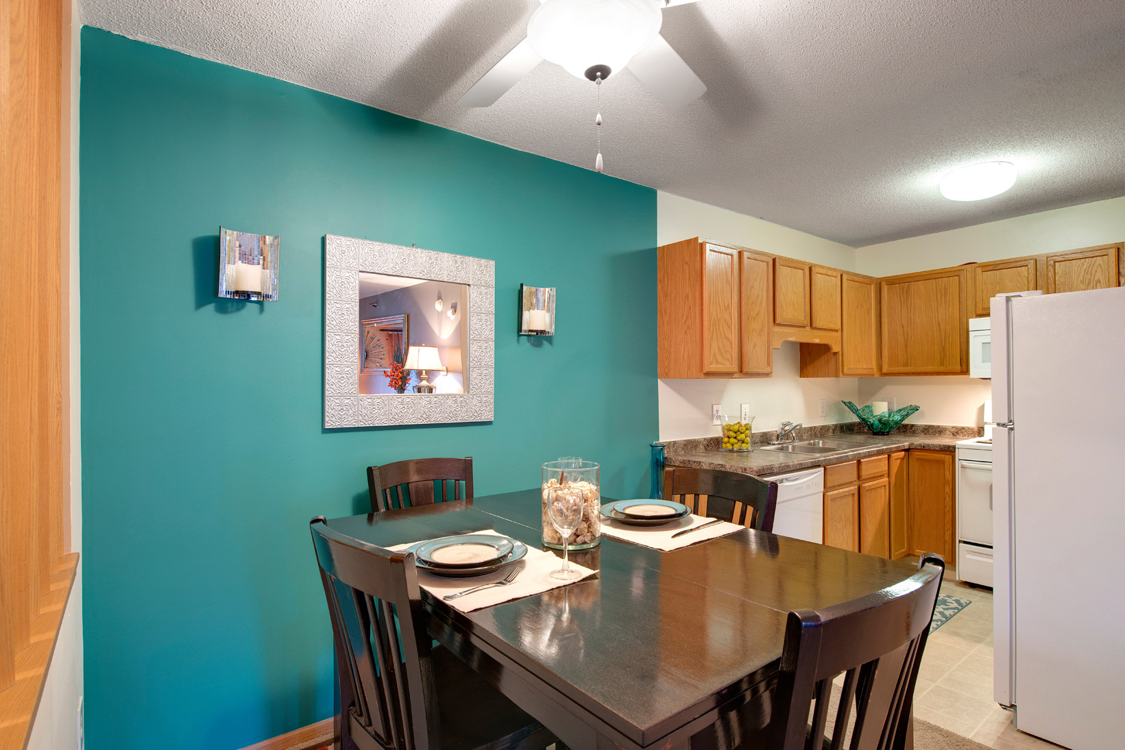 Pebblebrook Flats & Court Bloomington, MN