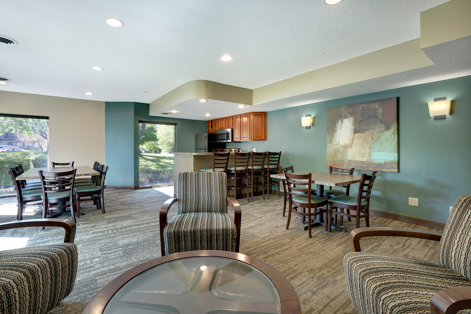 Pebblebrook Flats & Court Bloomington, MN