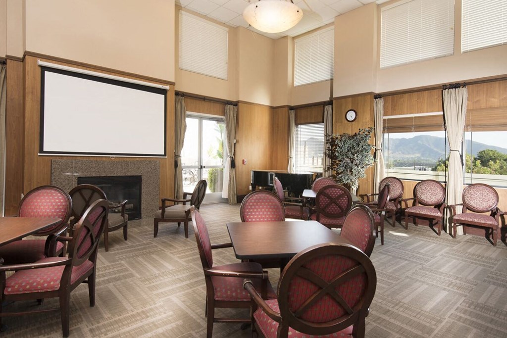 Burbank Senior Artists Colony Burbank, CA Clubroom