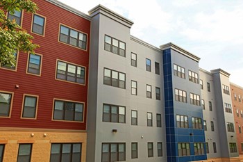 2632 Martin Luther King Jr. Avenue SE 1-3 Beds Apartment, Affordable for Rent - Photo Gallery 2