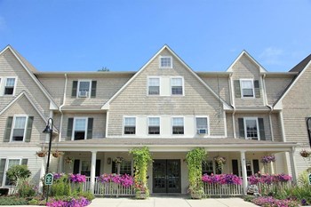 30 Central Street 1 Bed Apartment, Affordable for Rent - Photo Gallery 2