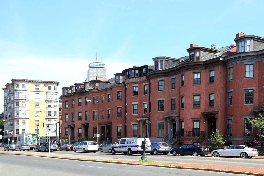 792 Tremont Street 1-4 Beds Apartment for Rent - Photo Gallery