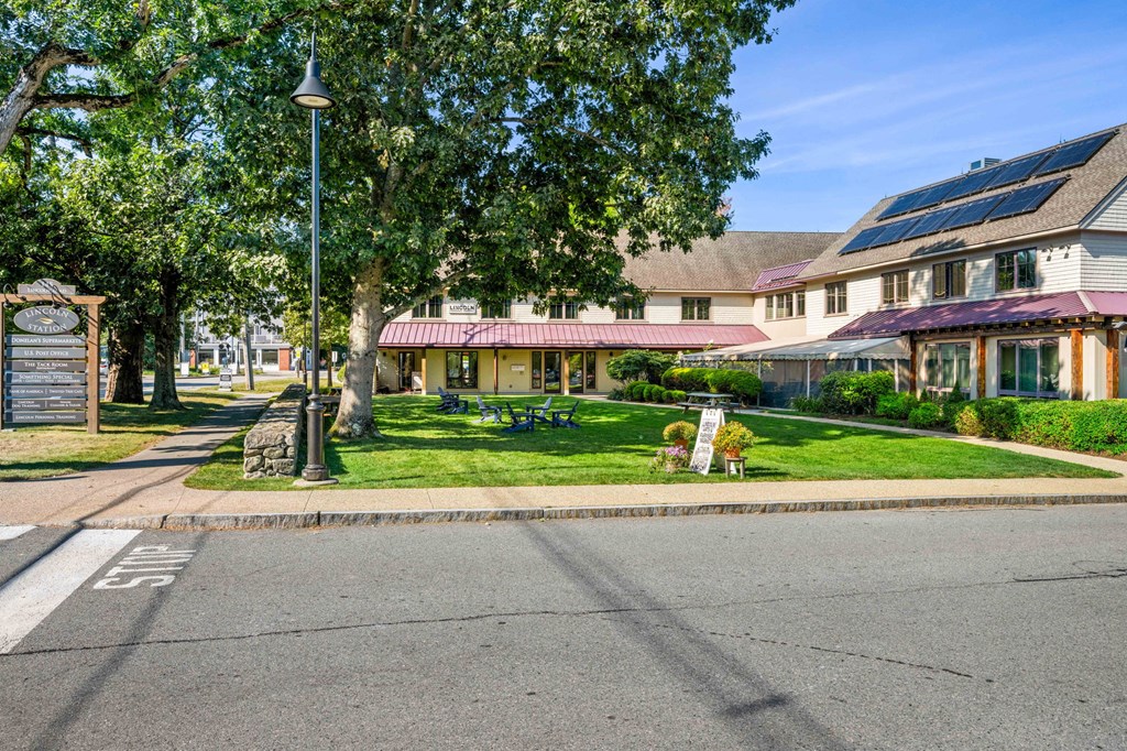 a neighborhood with houses on the corner of a street