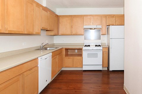 2333 W. Jackson Blvd. 1-3 Beds Apartment, Townhouse, Affordable for Rent - Photo Gallery 19
