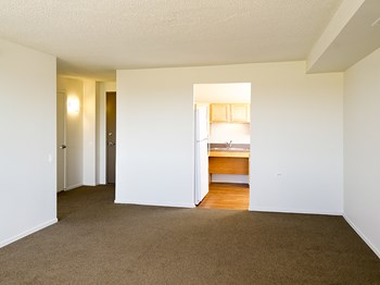 1 Thornwood Mall 1 Bed Apartment, Affordable for Rent - Photo Gallery 20
