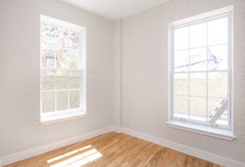 1 Perry Street 4 Beds Apartment for Rent - Photo Gallery 5