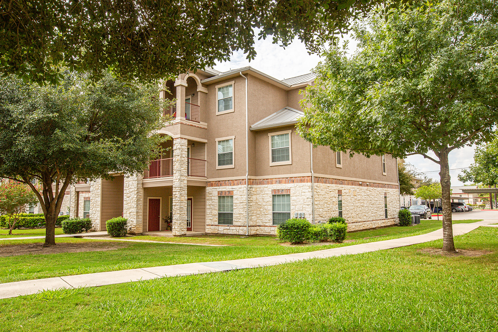 Town Square Apartments 301 Converse Center St Converse TX