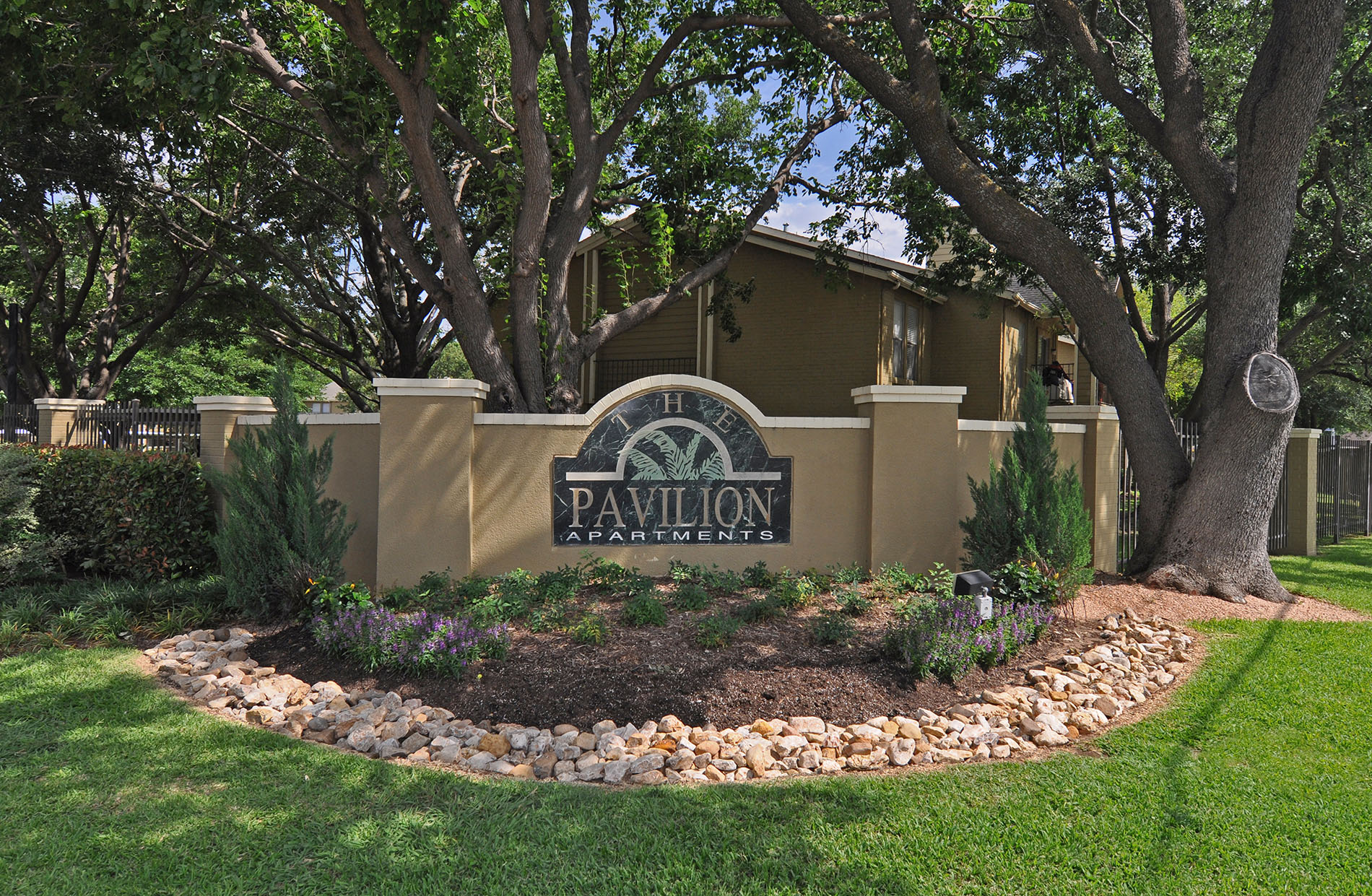 Pavilion Apartments In Central Arlington Tx