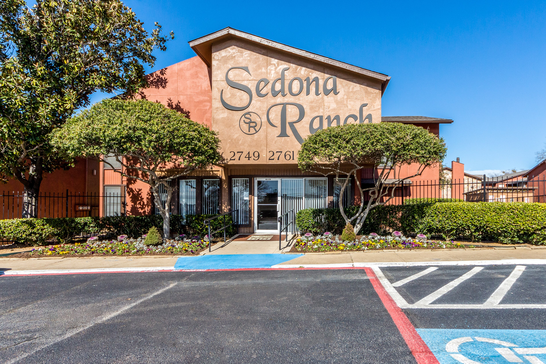 Sedona Ranch Apartments in Dallas, TX