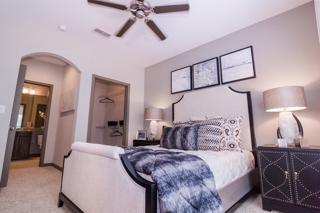 Zzz-Lofts At Perimeter Center