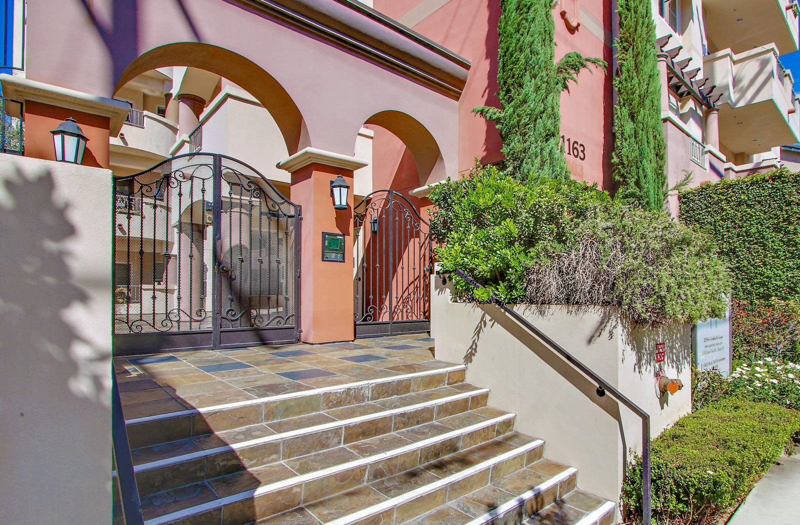 apartments in studio city