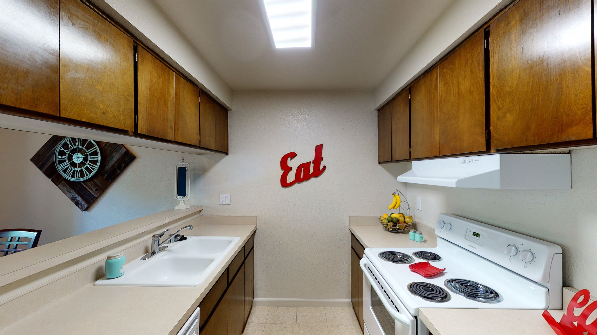 Westpark Plaza | Chico, CA | Kitchen