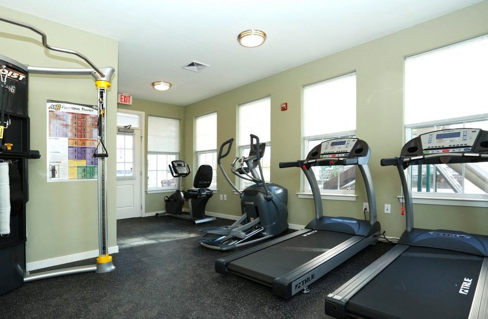 the gym at the preserve apartments falls oh