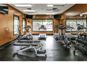 Health and Fitness Center at Autumn Grove Apartments, Nebraska