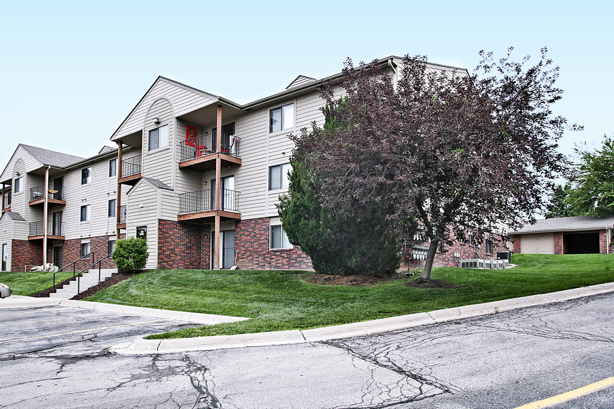 Southwinds Apartments Apartments in Bellevue, NE