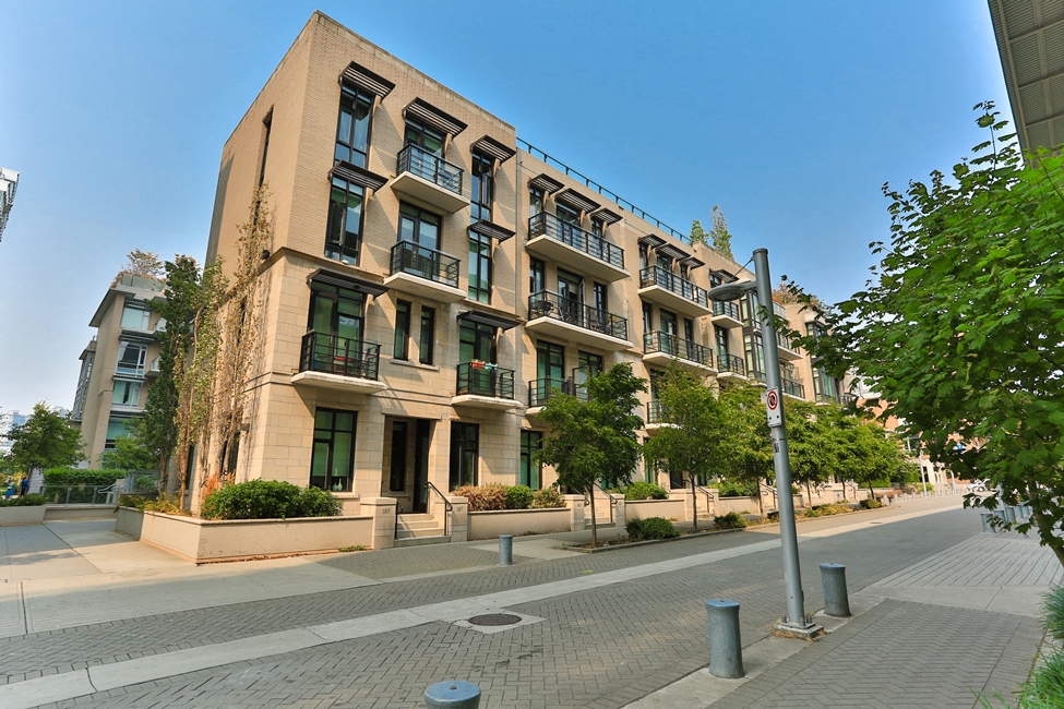 False Creek Residences Apartments In Vancouver Bc