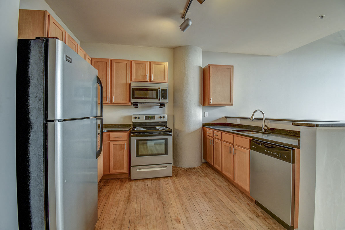 Floor plan 2 kitchen