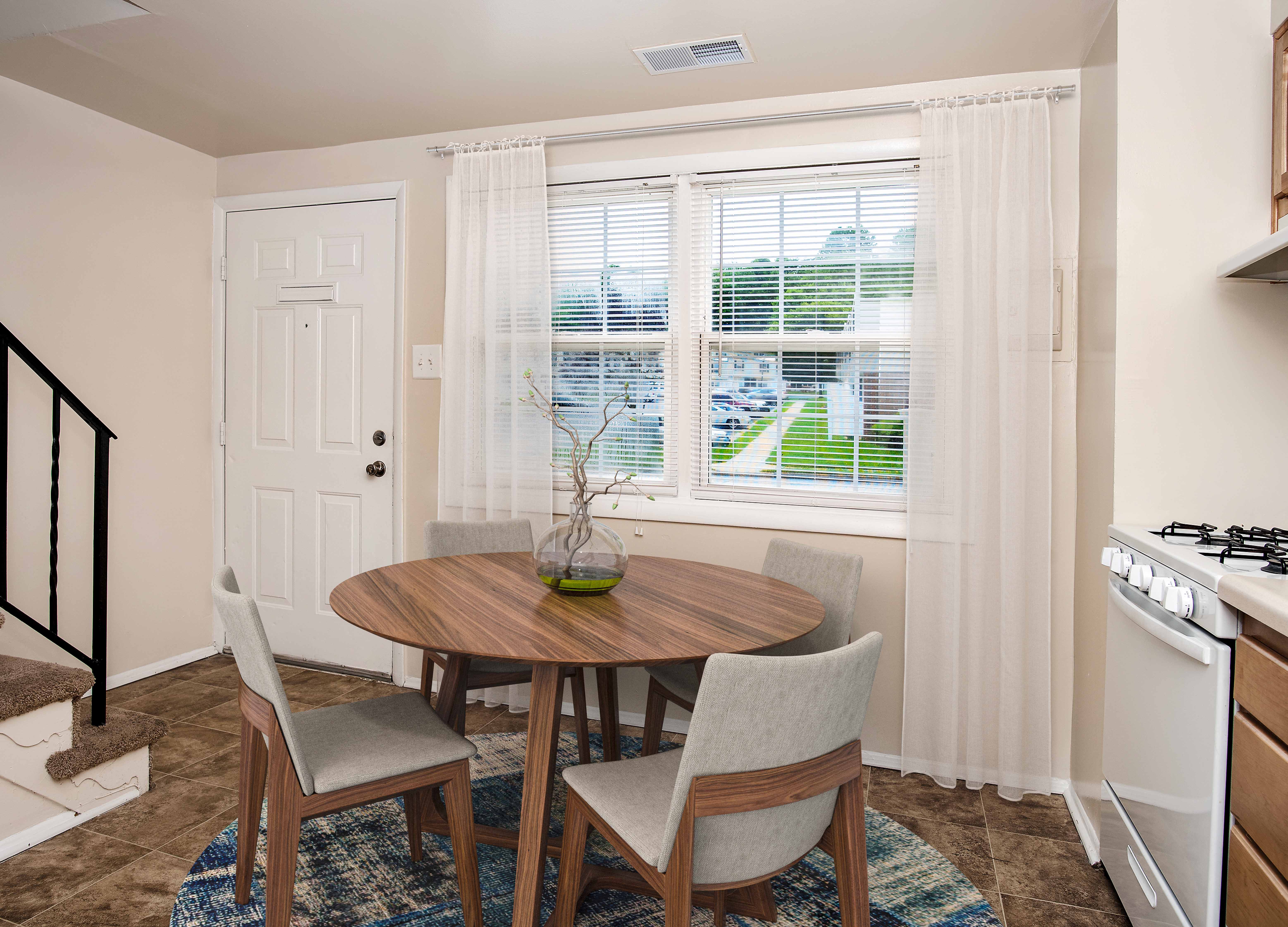 Fontana Village Apartments In Baltimore Md