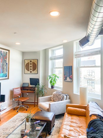 2040 W. North Ave. 1-2 Beds Apartment for Rent - Photo Gallery 2