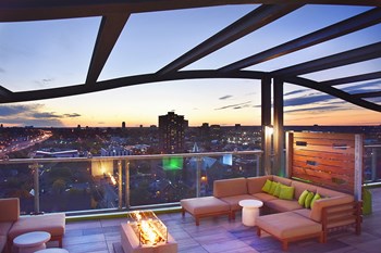 207 Bell Street North Studio-3 Beds Apartment for Rent - Photo Gallery 6