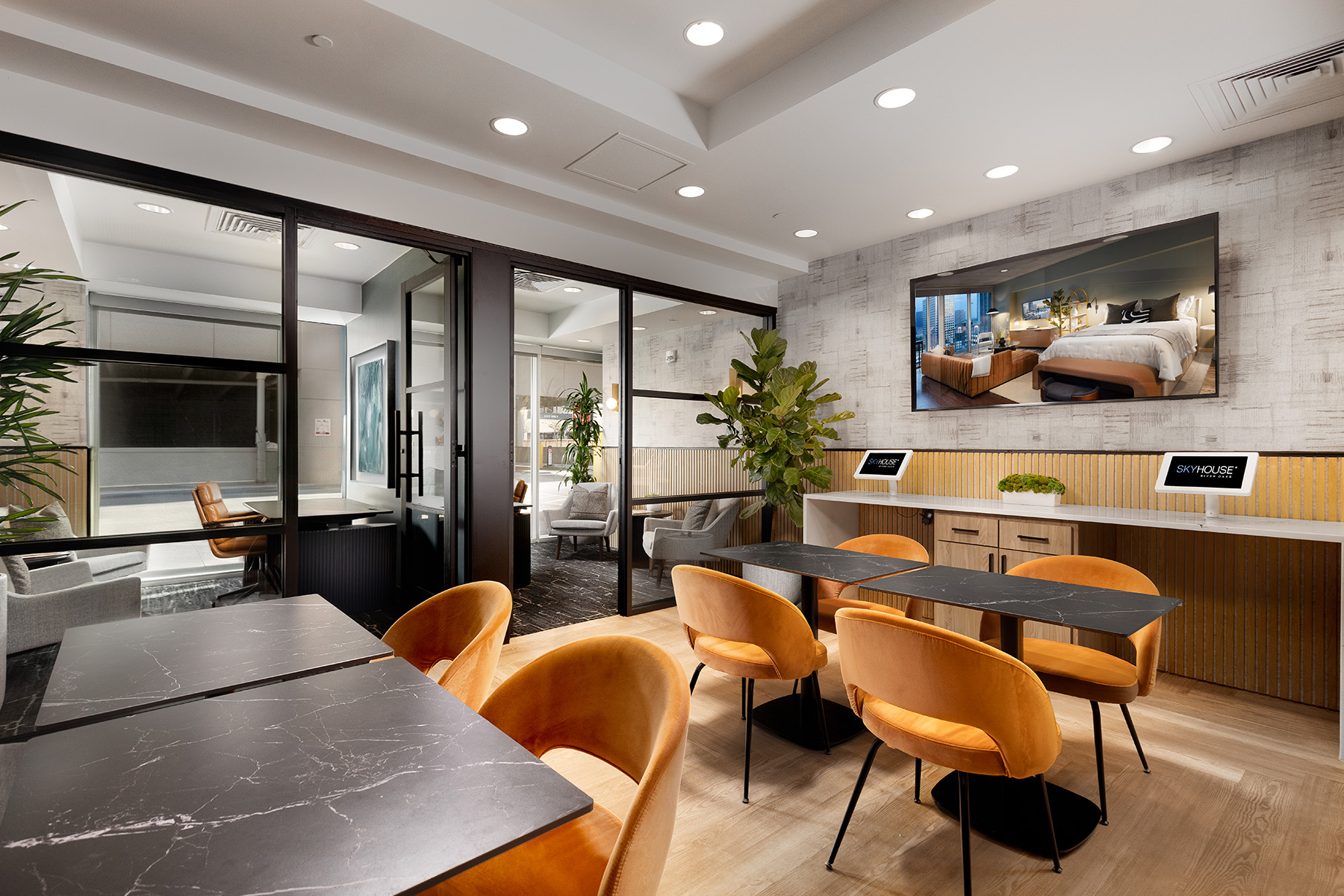 SkyHouse River Oaks Apartments