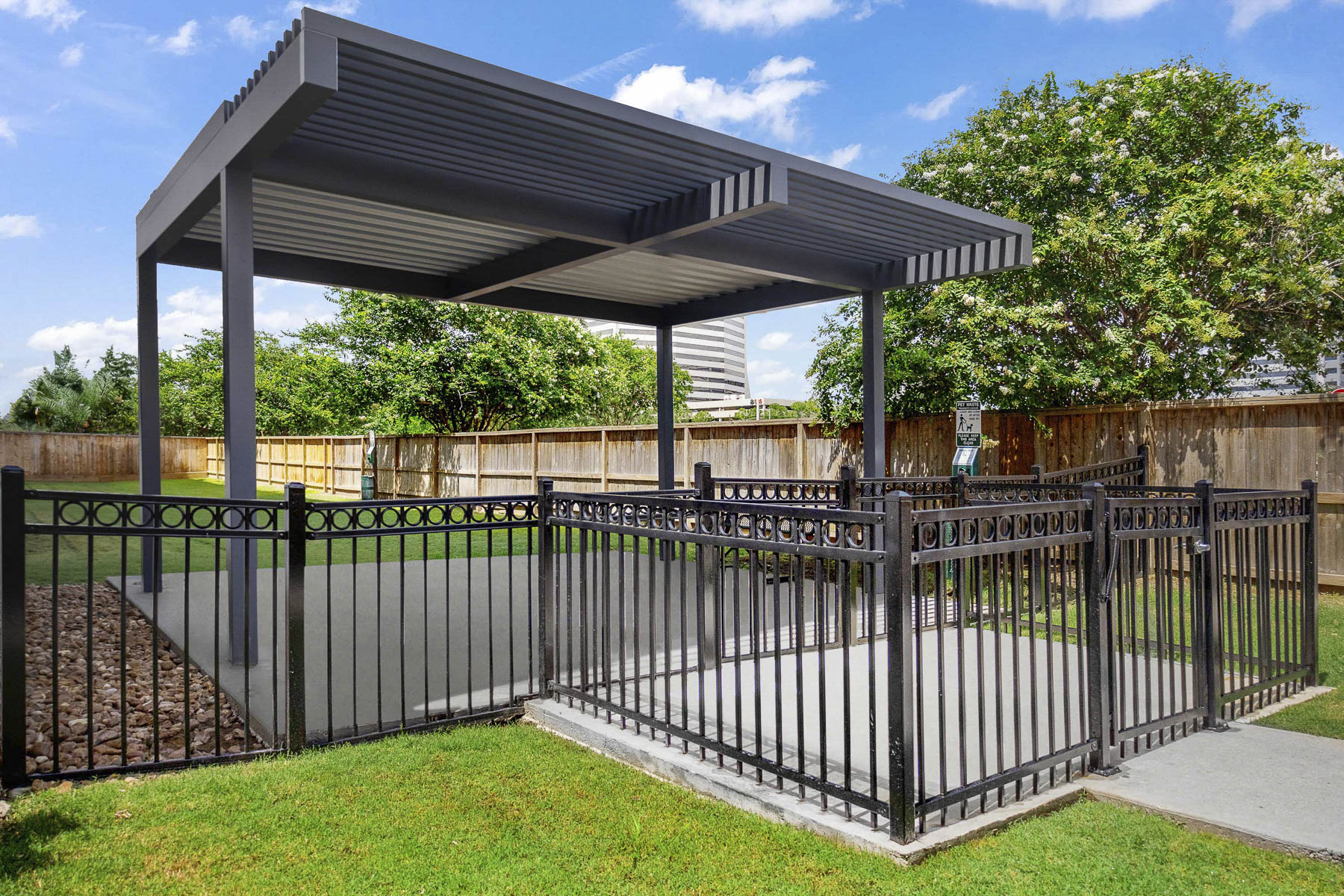 SkyHouse River Oaks Apartments