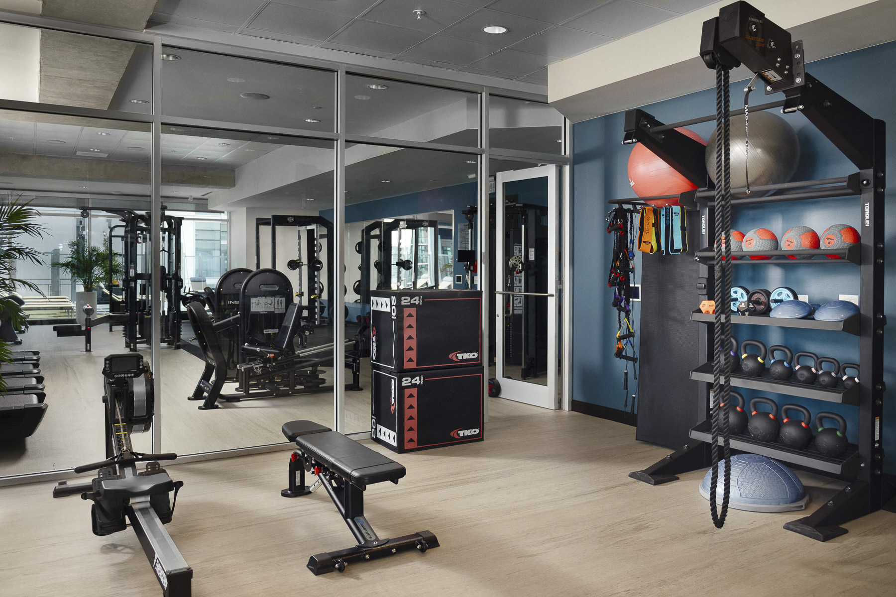 SkyHouse River Oaks Apartments