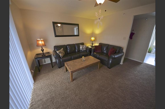 Old Mill 310 Byu Women S Priv Apartments 724 West 1720 North Provo Photo Gallery 2