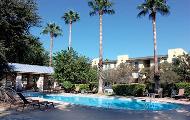 2024 Quail Creek Rd. 1-2 Beds Apartment for Rent - Photo Gallery 1