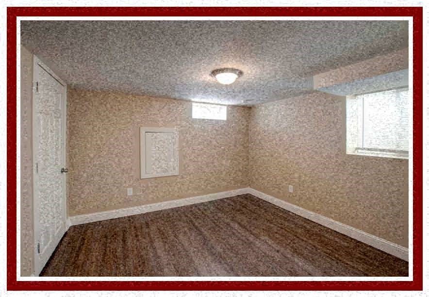 3205 Glencoe St Bedroom