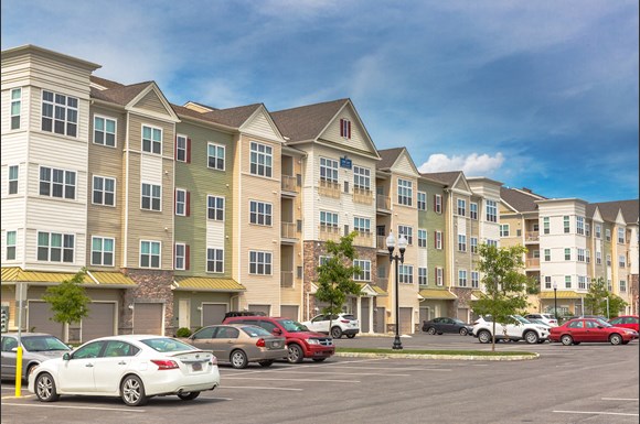 Madison Farms Apartments 4883 Riley Road Bethlehem Twp Pa Rentcafé