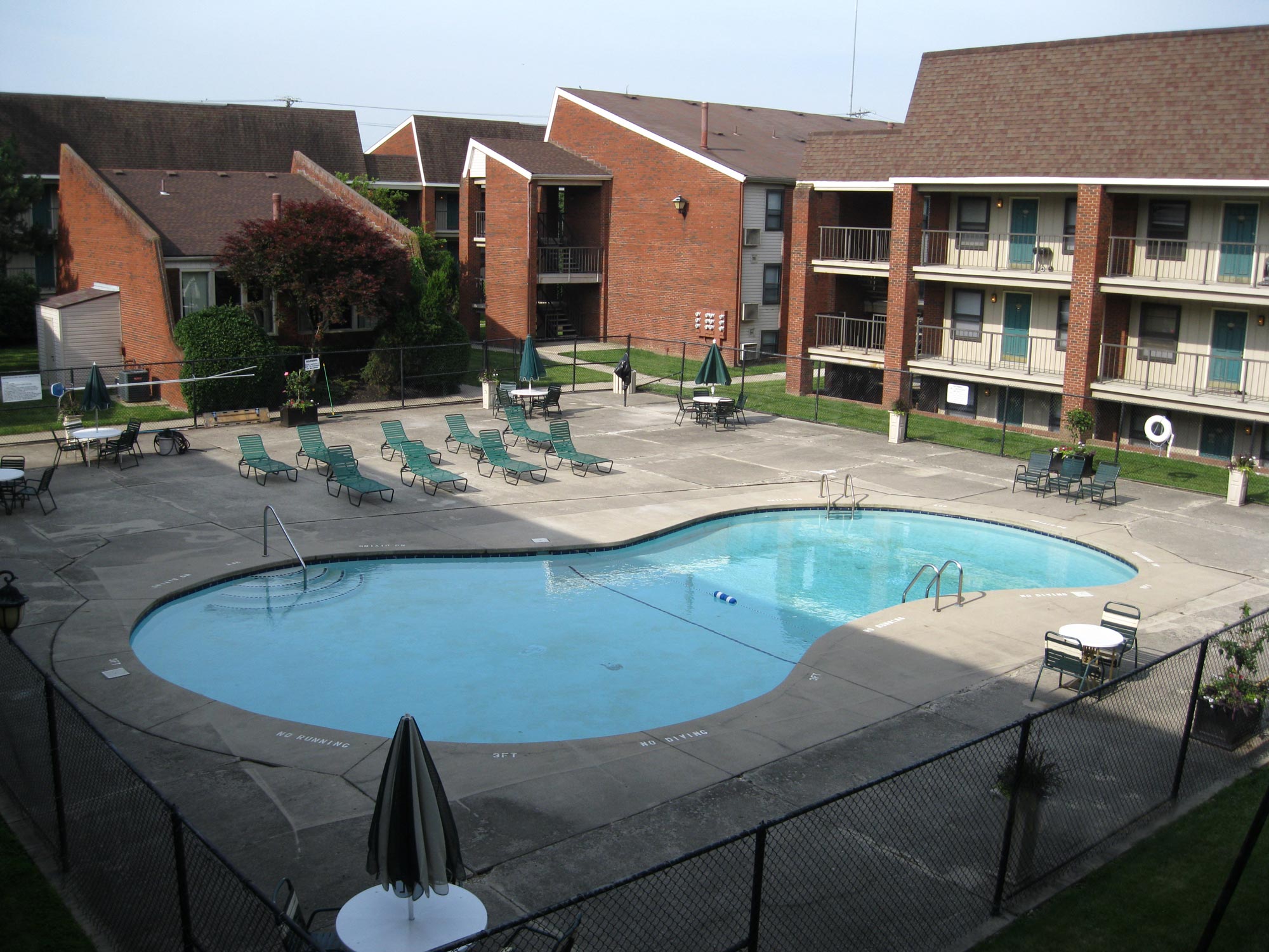 Apartments in Columbus, OH The Brookeville Apartments