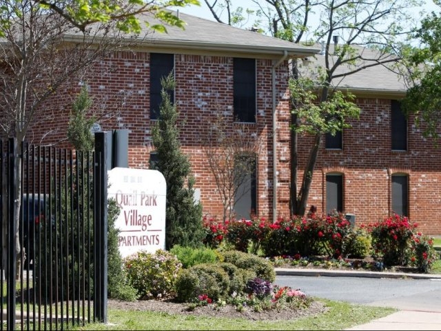 Quail Park Village Entry