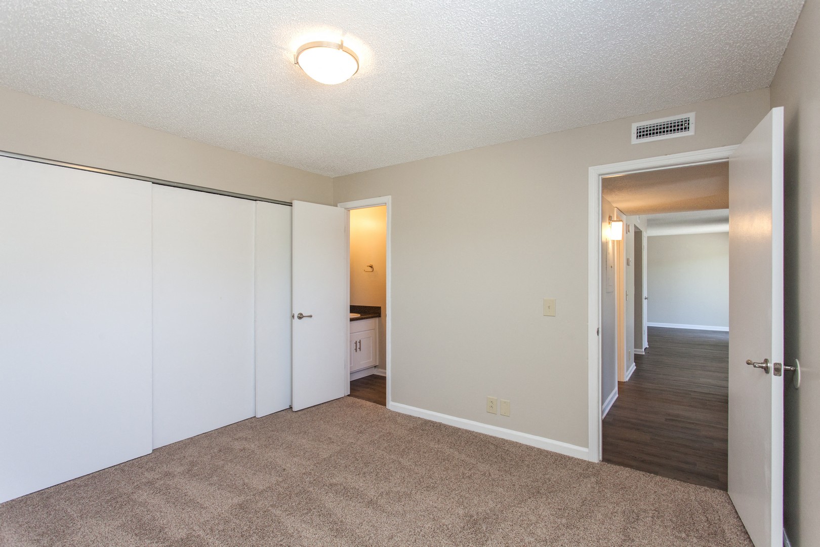 Heritage Place Apartments