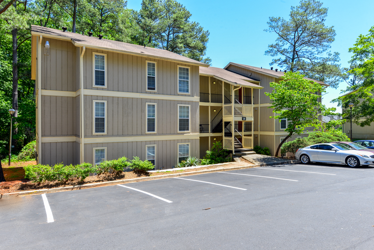 Linden Ridge Apartment Homes 5400 Memorial Drive Stone Mountain Ga Rentcafe