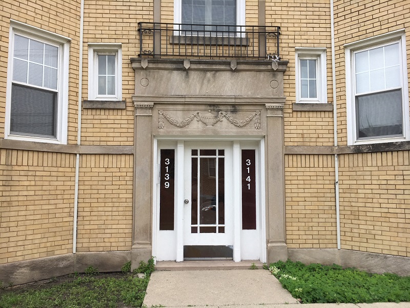 3139-41 Grace Building Front