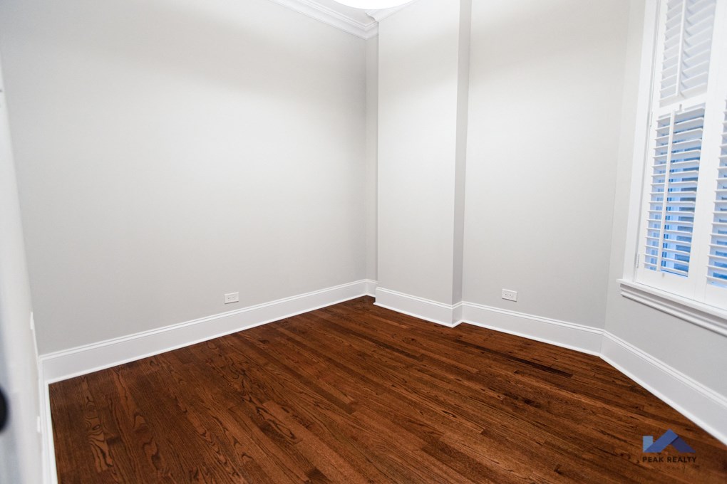 1543 Sedwick in Old Town