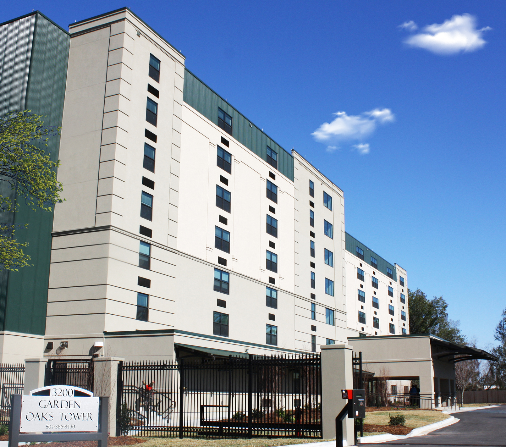 Garden Oaks Tower Apartments In New Orleans La