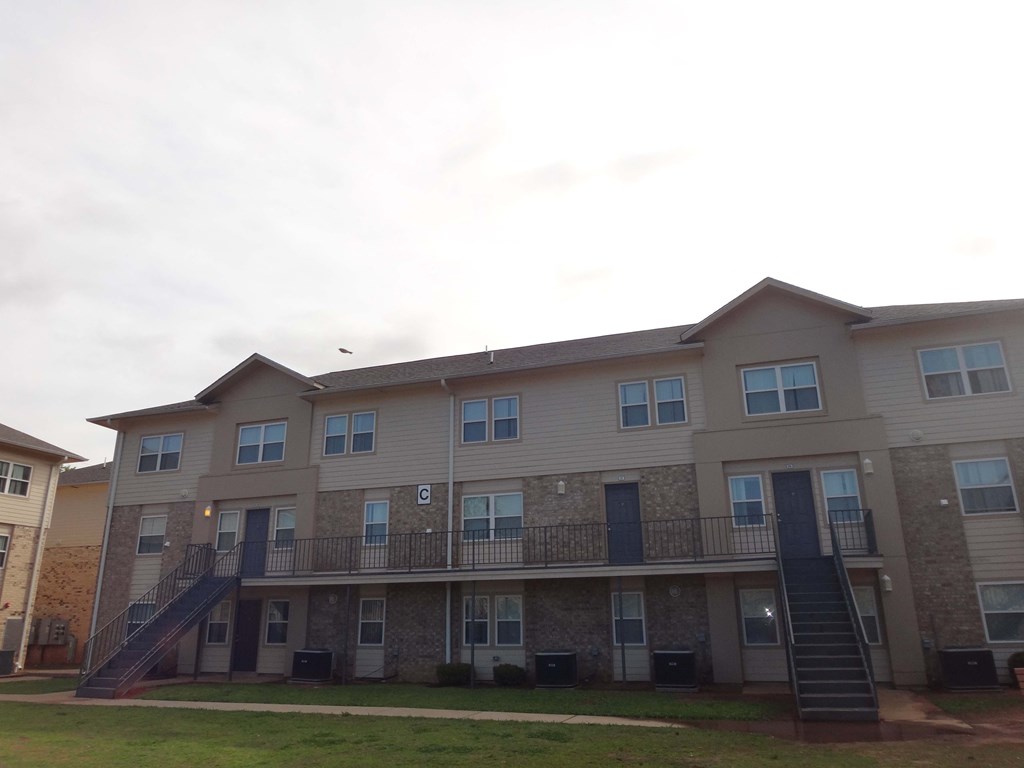 Clear Horizons Apartments Shreveport, LA Apartment Building