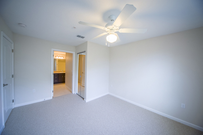 Peyton Ridge Unit Interior
