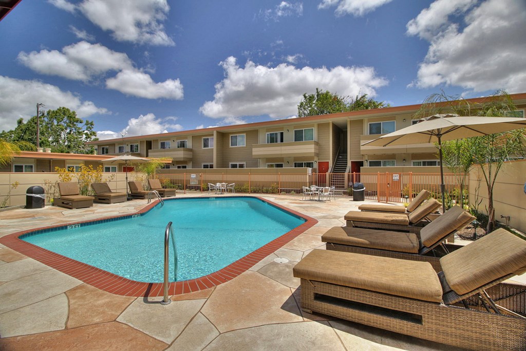 Swimming Pool With Relaxing Sundecks at 720 North Apartments, Sunnyvale, CA