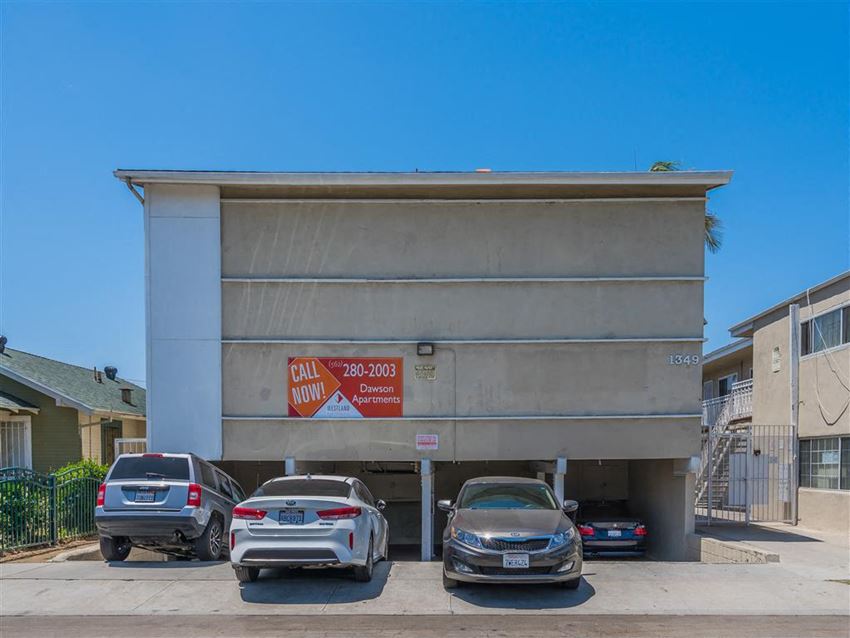 building parking  - Photo Gallery 1