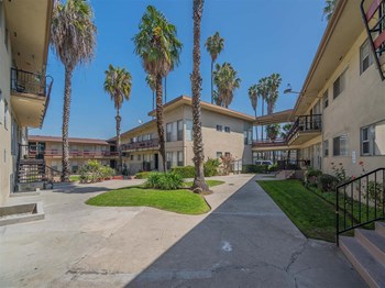 courtyard - Photo Gallery 4