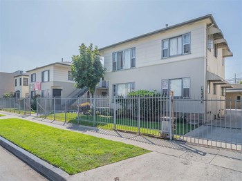 Apartments In Vermont Slauson